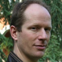 Dr Gavin Jarvis