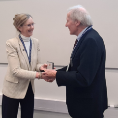 Professor Roger Keynes receives the 2023 Anatomical Society Medal from Professor Tracey Wilkinson, President of the Anatomical Society and the Sands Cox Chair of Anatomy at the University of Birmingham 