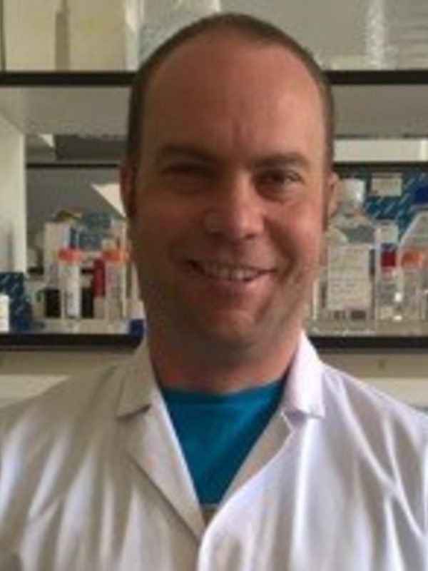 Dr Simon Tunster