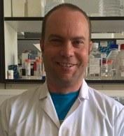 Dr Simon  Tunster